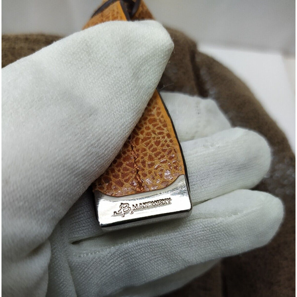 B. Makowsky Gray Crackled Leather Zipper Pockets Shoulder Bag - Picture 13 of 16